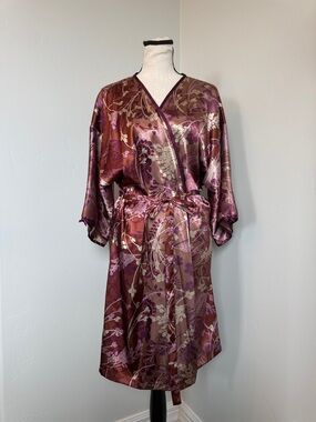 Secret Treasures Robe Womens Large Satin Floral Wrap Short Kimono Lounge